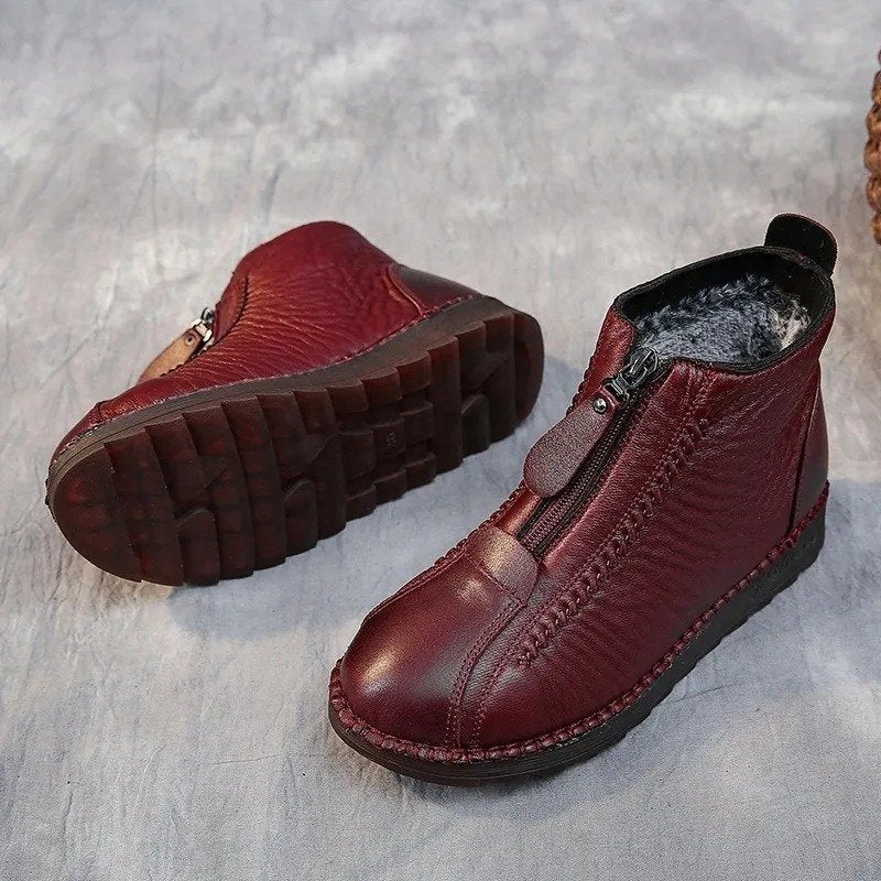 Αντιολισθητικές μπότες από συνθετικό δέρμα: κομψότητα και ασφάλεια στην καθημερινότητα