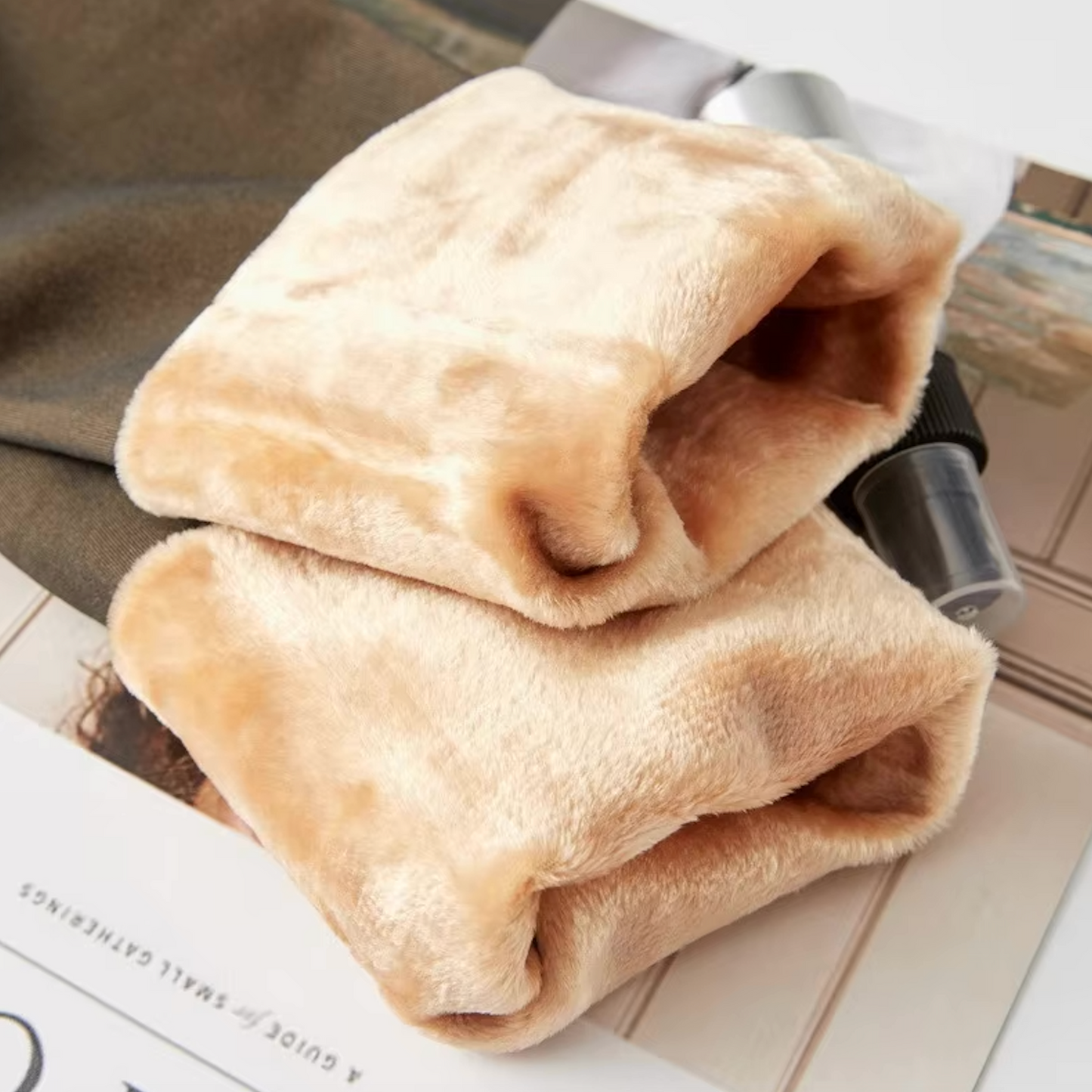 Η διαφανής φλις καλσόν